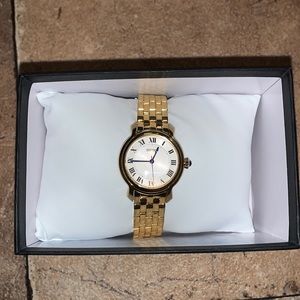 Seiko Essentials Quartz Movement White Dial Ladies Watch SRZ520